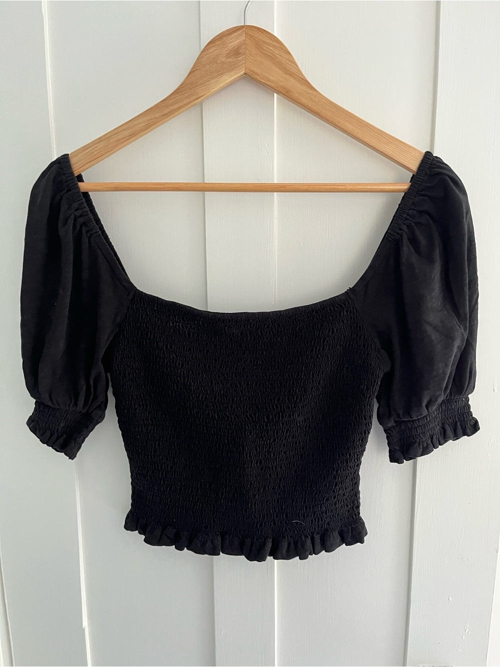 Boden Black Smocked Puff-Sleeve Crop Top